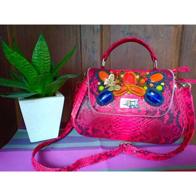 TAS PREMIUM / TAS KULIT ASLI / TAS ARTIS / TAS CANTIK