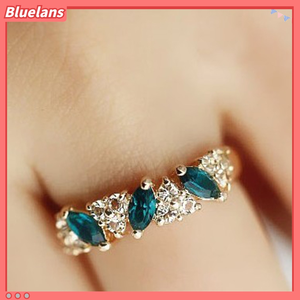 Bluelans Cincin Bahan Alloy Hias Permata Imitasi Warna Hijau Untuk Wanita