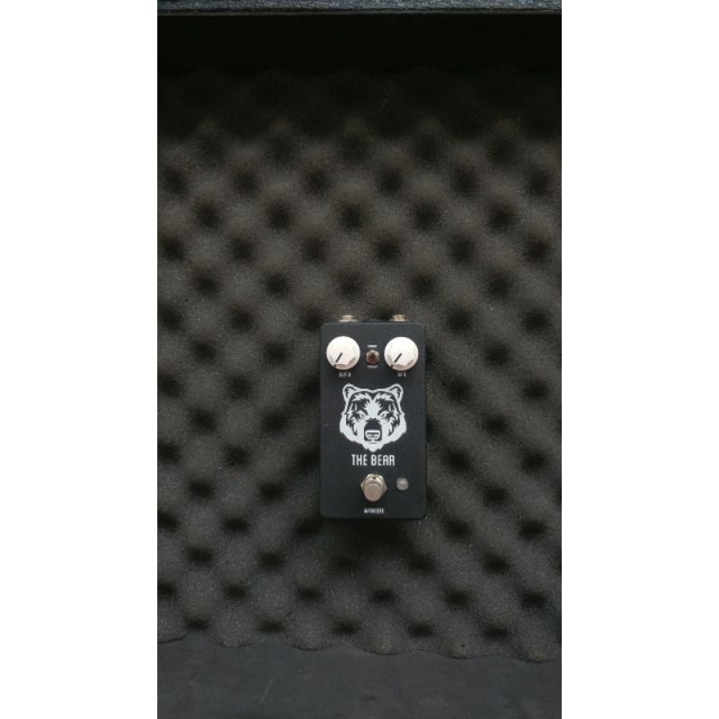 the bear chorus vibrato watonefx