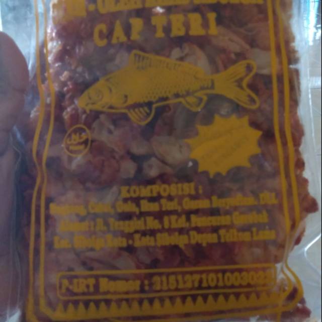 Kripik sibolga cap ikan teri
