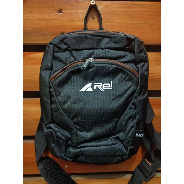 Tas Selempang Rei