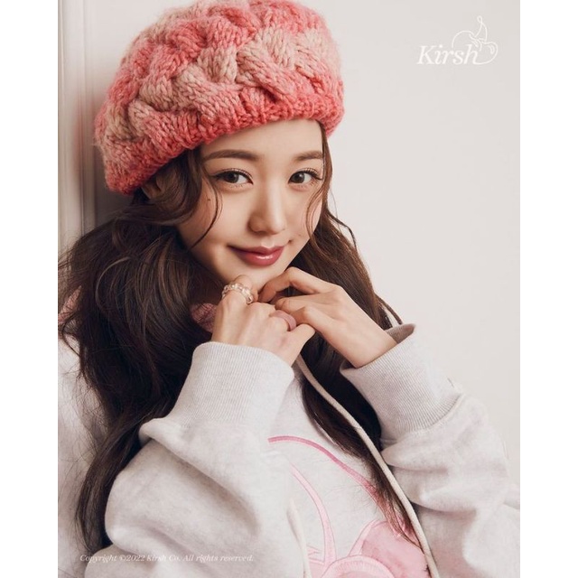 wonyoung kirsh BOOKED