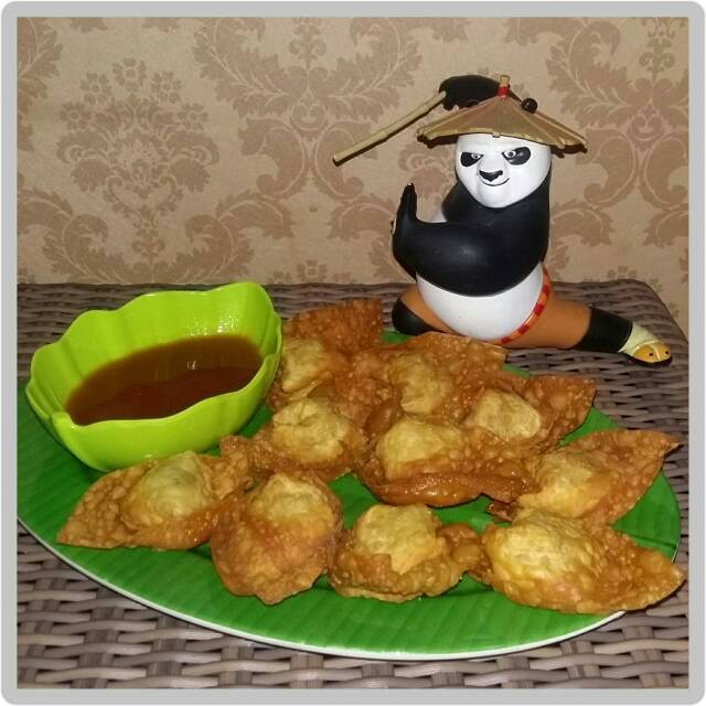 

Pangsit goreng babi isi 10pcs