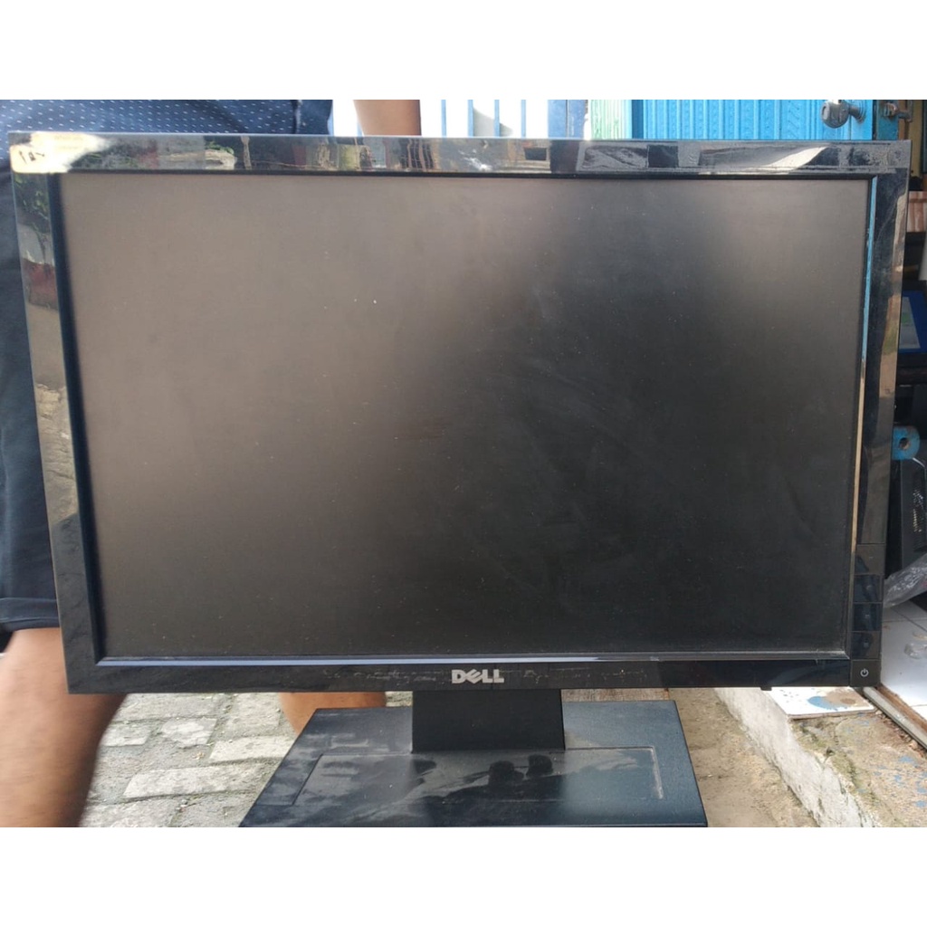 -+LCD 17 in normal