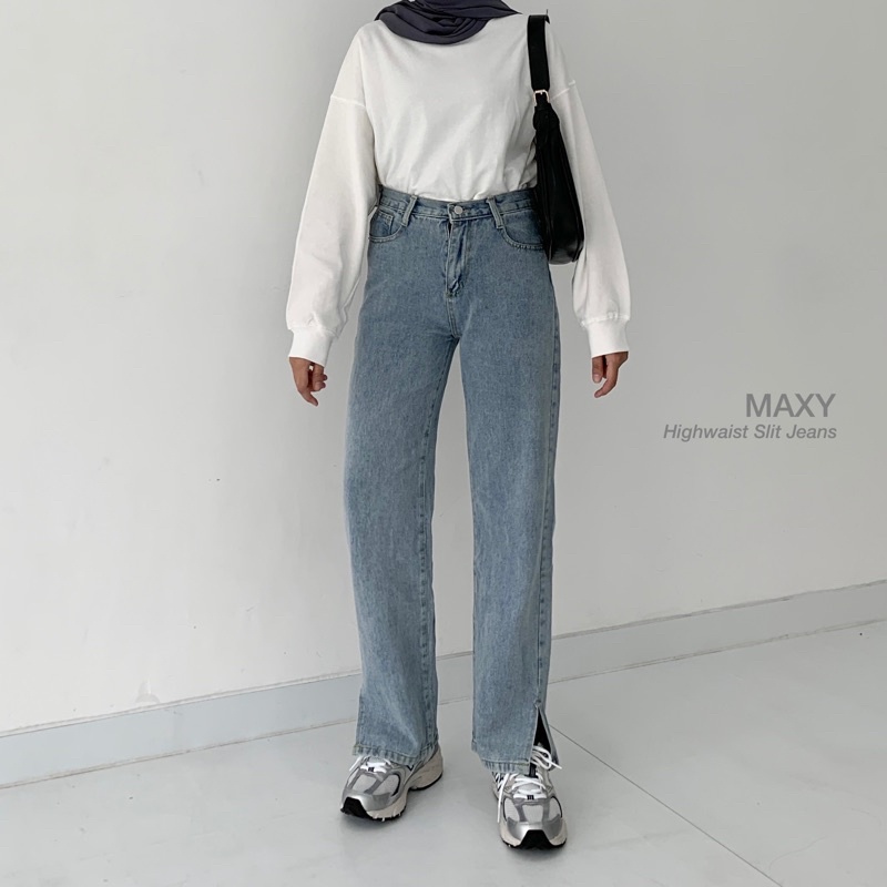 MAXY - Highwaist Slit Jeans