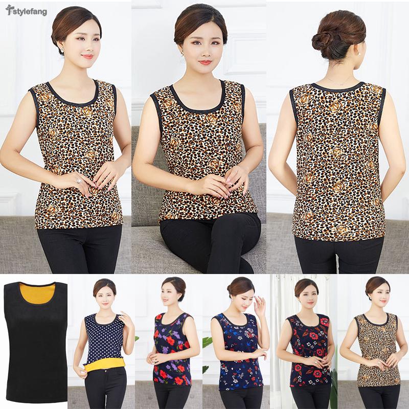 Kaos T Shirt Wanita Tanpa Lengan dengan Potongan Slim Fit Kaos T Shirt Wanita Tanpa Lengan dengan Potongan Slim Fit