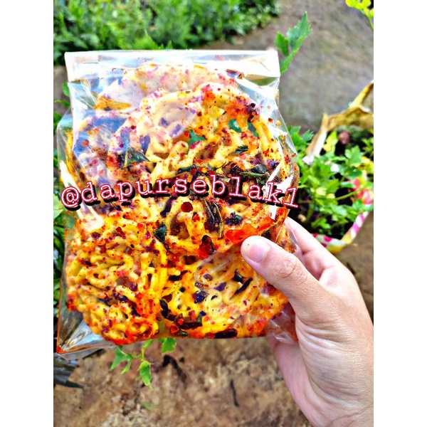 

Dapur seblak - seblak krupuk mie pedas gurih aroma daun jeruk | kemasan 1kg