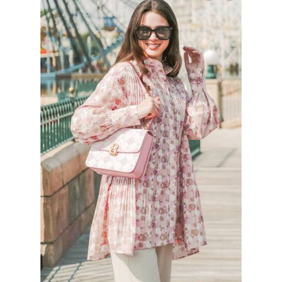 Puzzlea Pleated Shirt Pink Buttonscarves