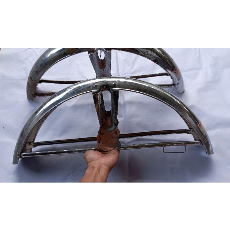 spakbor depan cb 100 125 s90 s90z benly 110