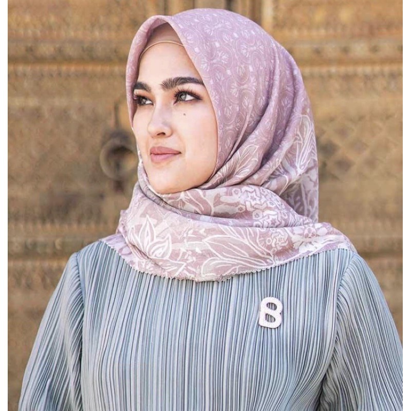 Buttonscarves maharani Dusty