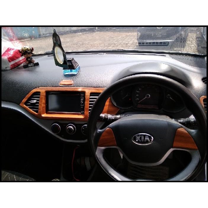 Sticker / Stiker Mobil Motif Serat Kayu Dashboard Interior Terios