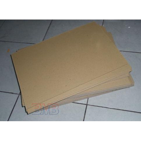 

Kertas Karton Board A4 tebal 2mm