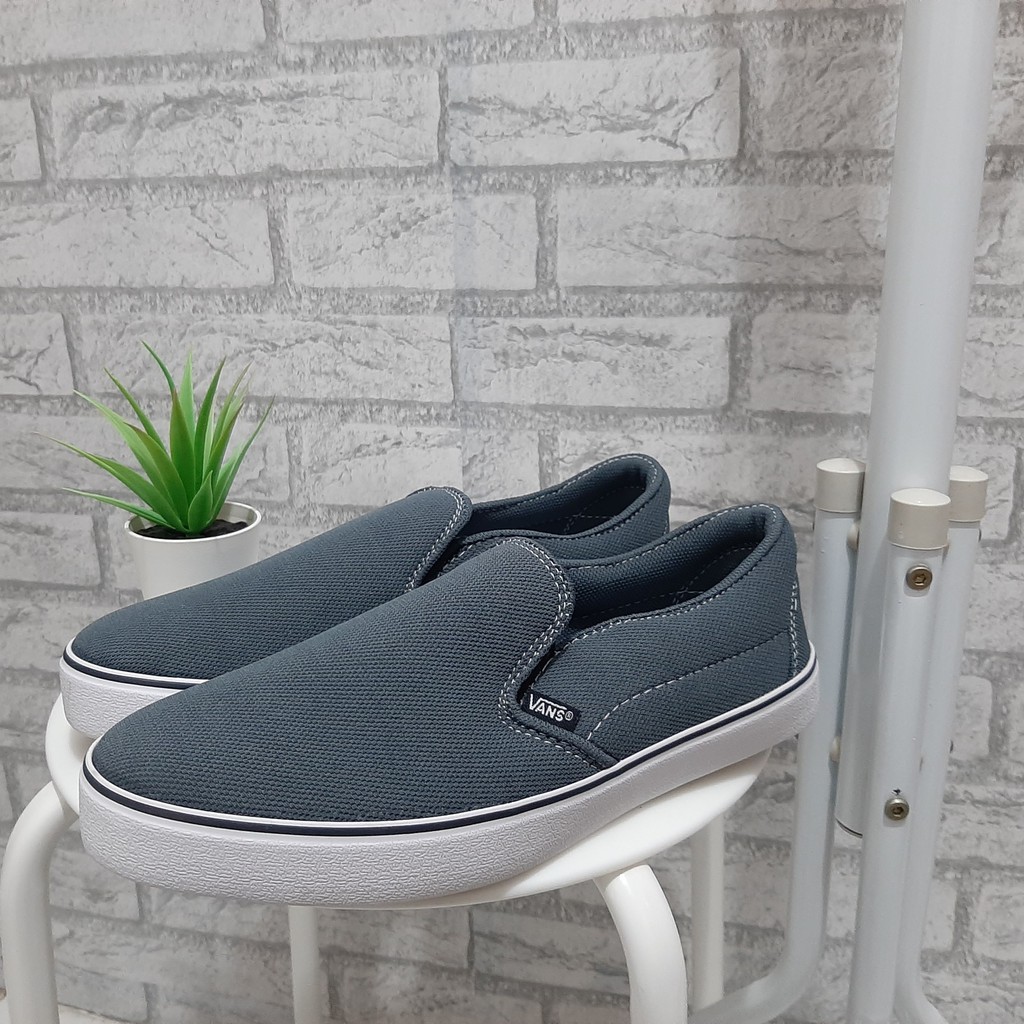 Sepatu Vans_Slip On Checkerboard abu abu polos sepatu Pria Wanita kerja kuliah Termurah traveling