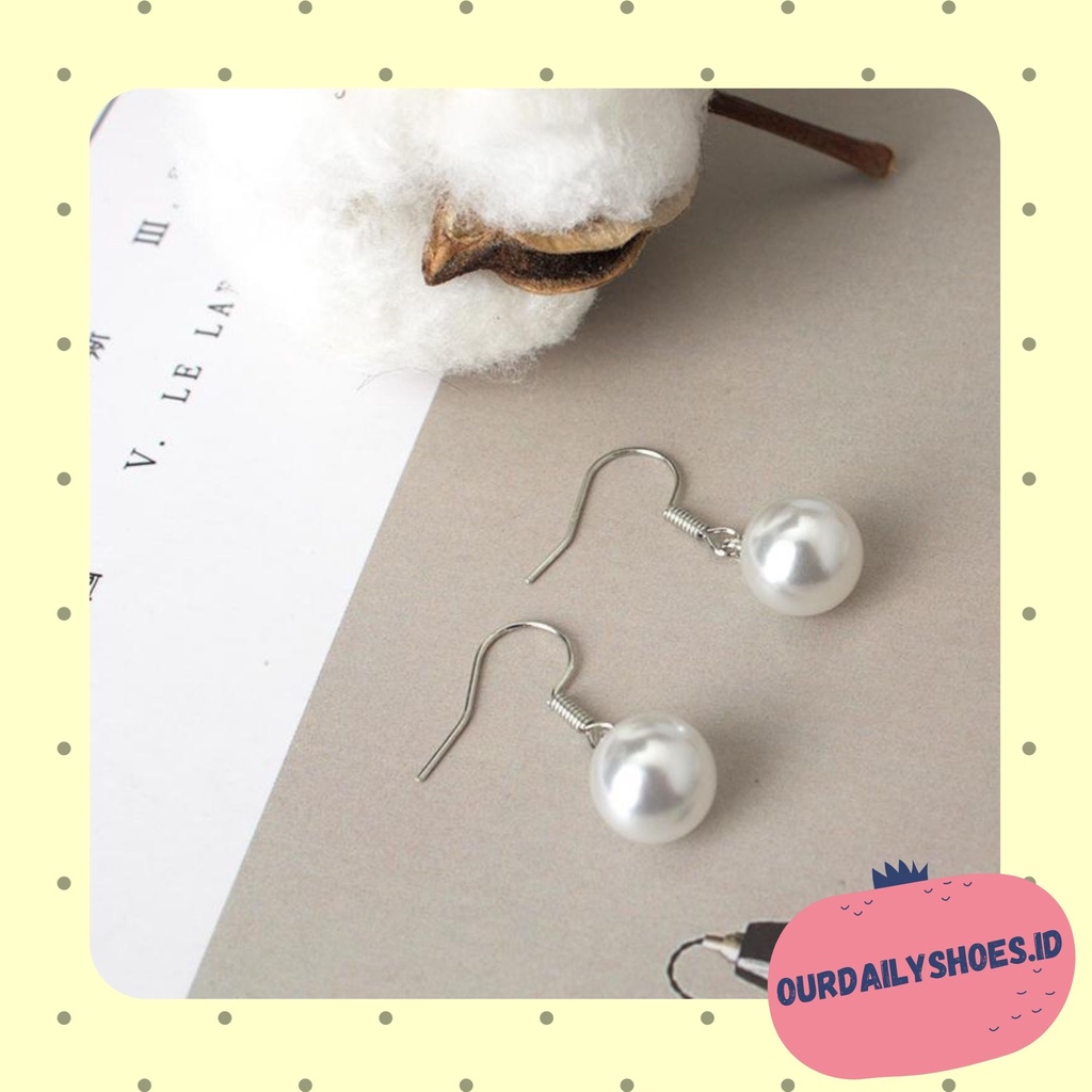 ★ODS★FA18  Anting Tusuk  Model Mutiara Sintetis Gaya Korea Trendy untuk Wanita