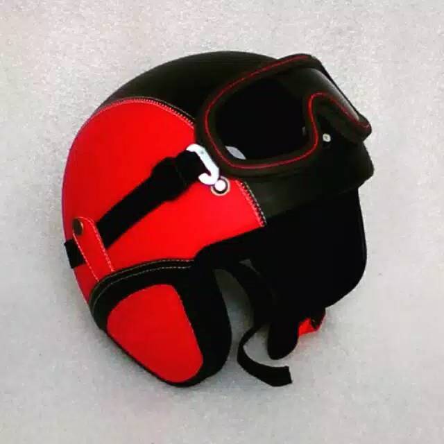 Helm pororo dewasa