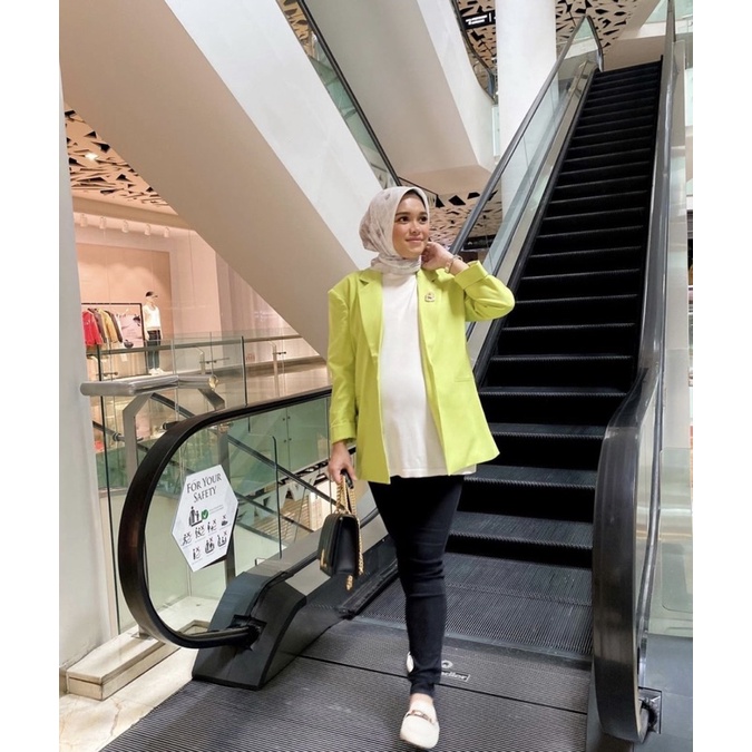 leia blazer Lime benang jarum