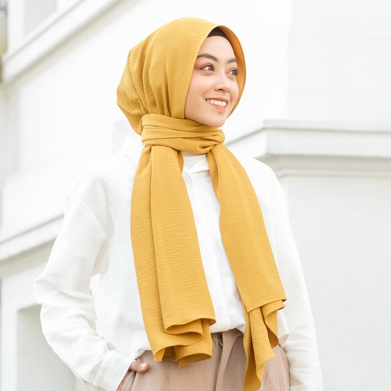 Meira Shawl | Pashmina Polos Kolaborasi Meiraniap x Yeppushop-Honey Yellow