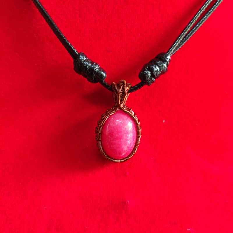 Kalung etnik liontin batu akik Giok merah