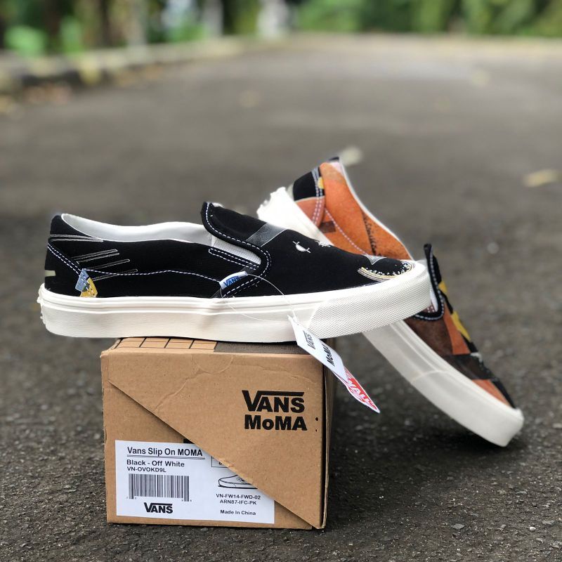 Sepatu Vans Slip On X Moma Black Premium Terlaris / Vans Moma Hitam Termurah / Vans slip On Moma Waffle DT Import BNIB