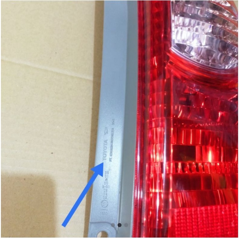 lampu stoplamp avanza Xenia original baru 2004-2011