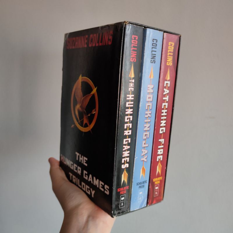 The Hunger Games Box Set 3 preloved import
