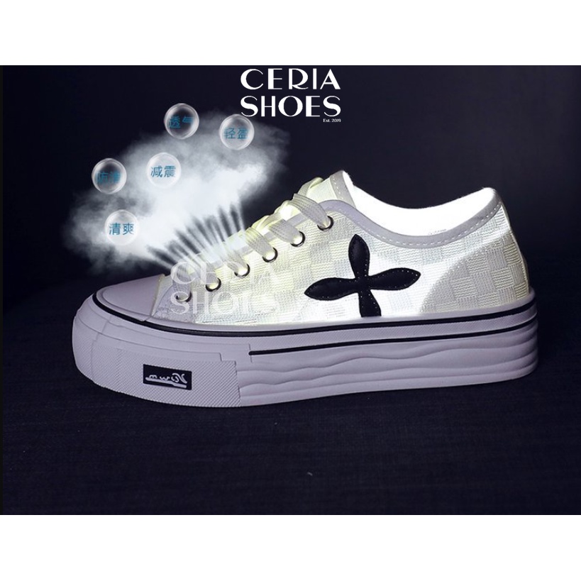 PVC Sepatu Sneakers Korean Wanita Import Sol Tinggi Ringan Breathable Sol Rubber Tebal Non-Slip Tinggi 6 Cm Leaf Pattern