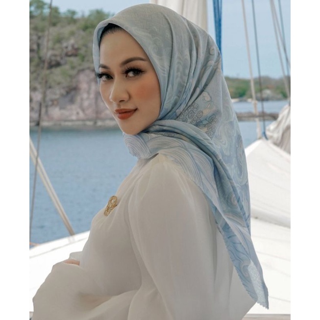 BUTTONSCARVES THE WAVE XL