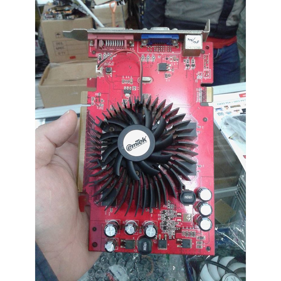 SALE VGA card PCIE 256MB Nvidia