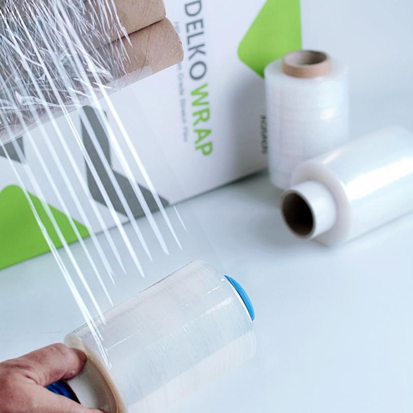 

Plastik Wrapping Stretch Film 30cm x 250m BENING/HITAM DELKOWRAP /SATUAN