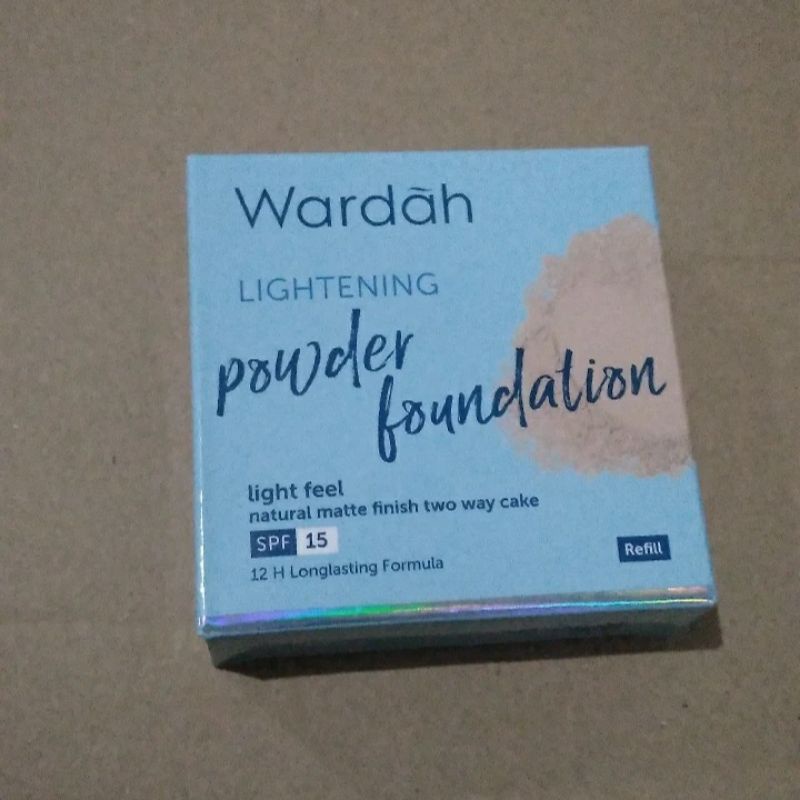Refill Wardah Lightening Powder Foundation Light Feel natural matte finish two way cake SPF 15 (NEW)