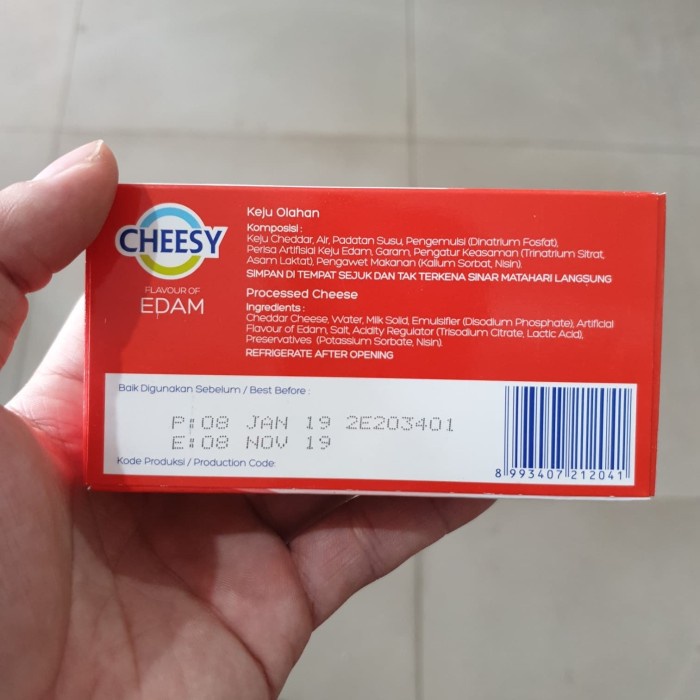 

Keju- Cheesy Edam/Keju Cheesy Edam/Keju Edam/Chessy Edam 170 Gr -Keju.