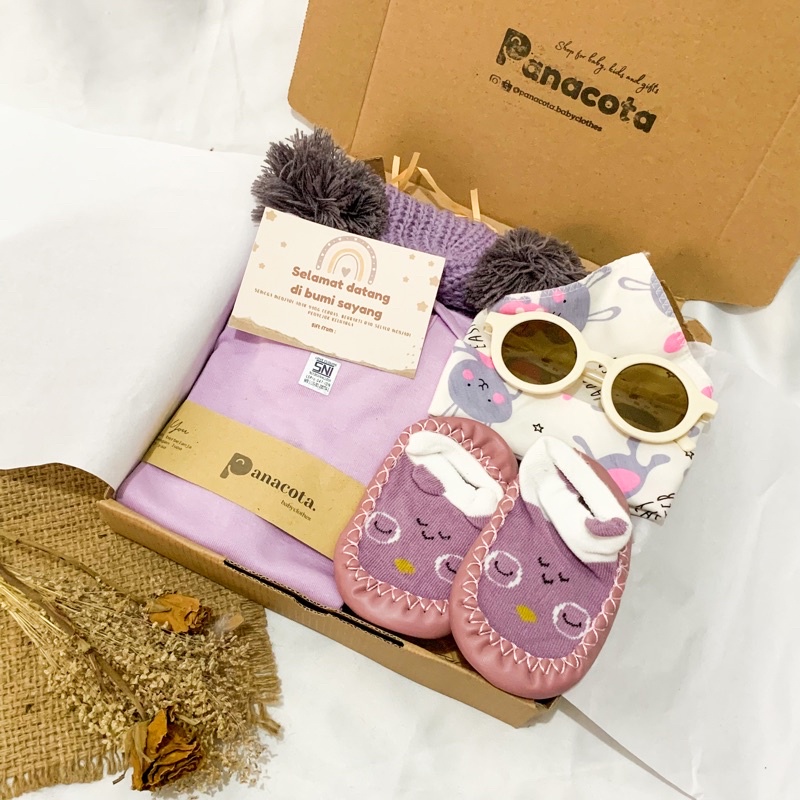 HAMPERS BAYI BARU LAHIR NEWBORN / KADO BAYI 1 TAHUN READY STOCK-2