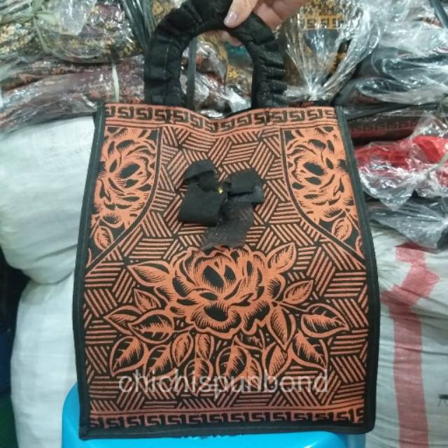 

Tas hajatan batik mewah 22x22