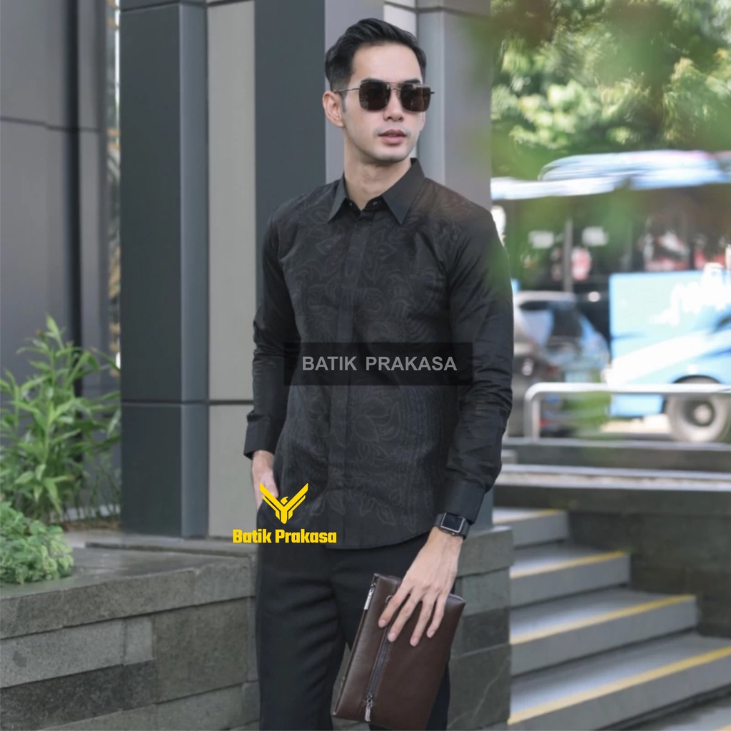 Kemeja Batik Prakasa Motif Jiwatrisna Slimfit Lengan Panjang Batik Solo