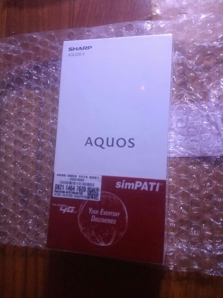 SHARP AQUOS V SH-C02 Smartphone | Shopee Indonesia