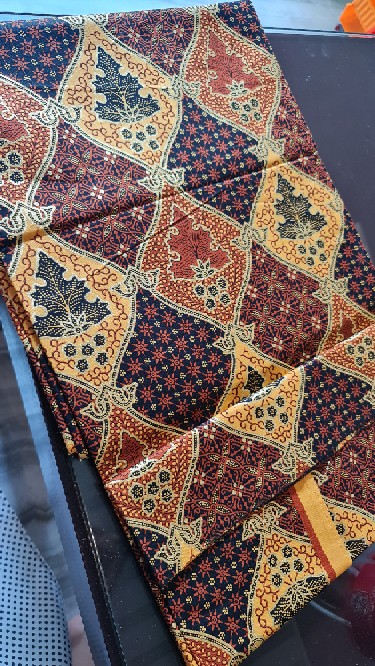 Kain Batik Solo Premium Jarik Jarek Batik Solo Panjang Motif Wahyu Tumurun Pria Wanita Pengantin