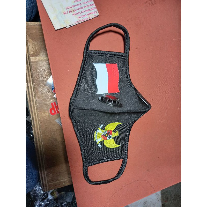 MASKER GARUDA MERAH PUTIH