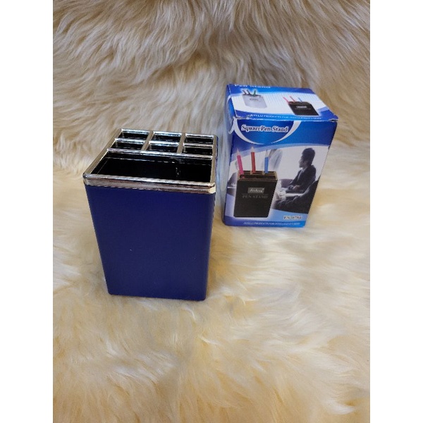 

tempat pulpen