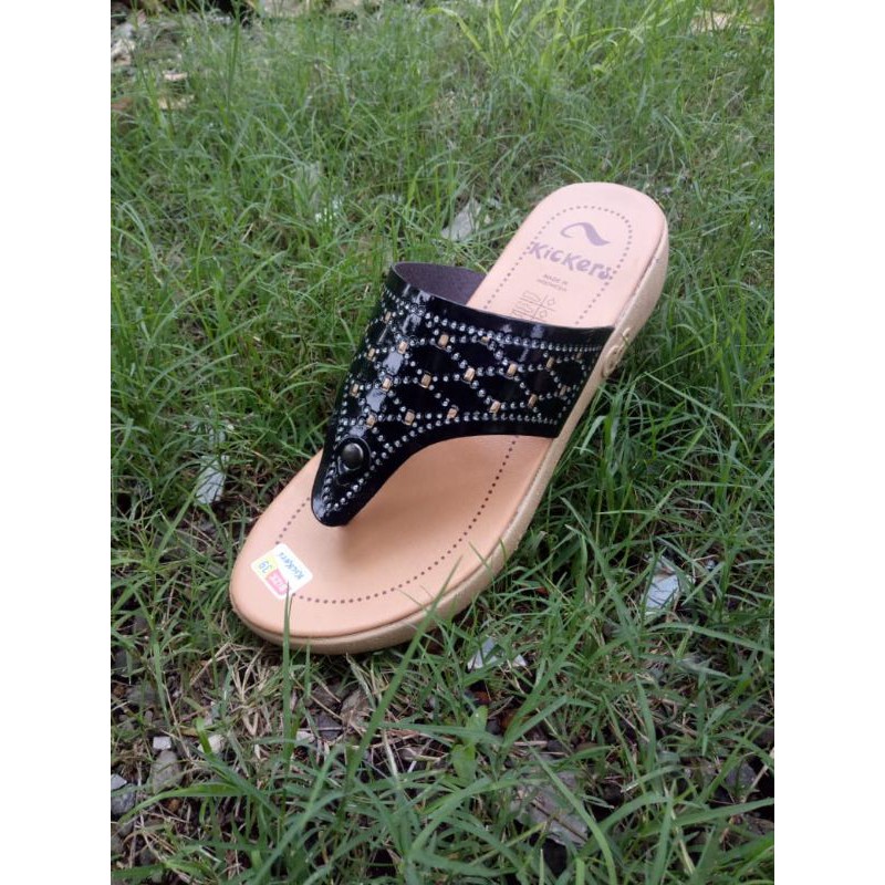 sandal jepit santai hitam