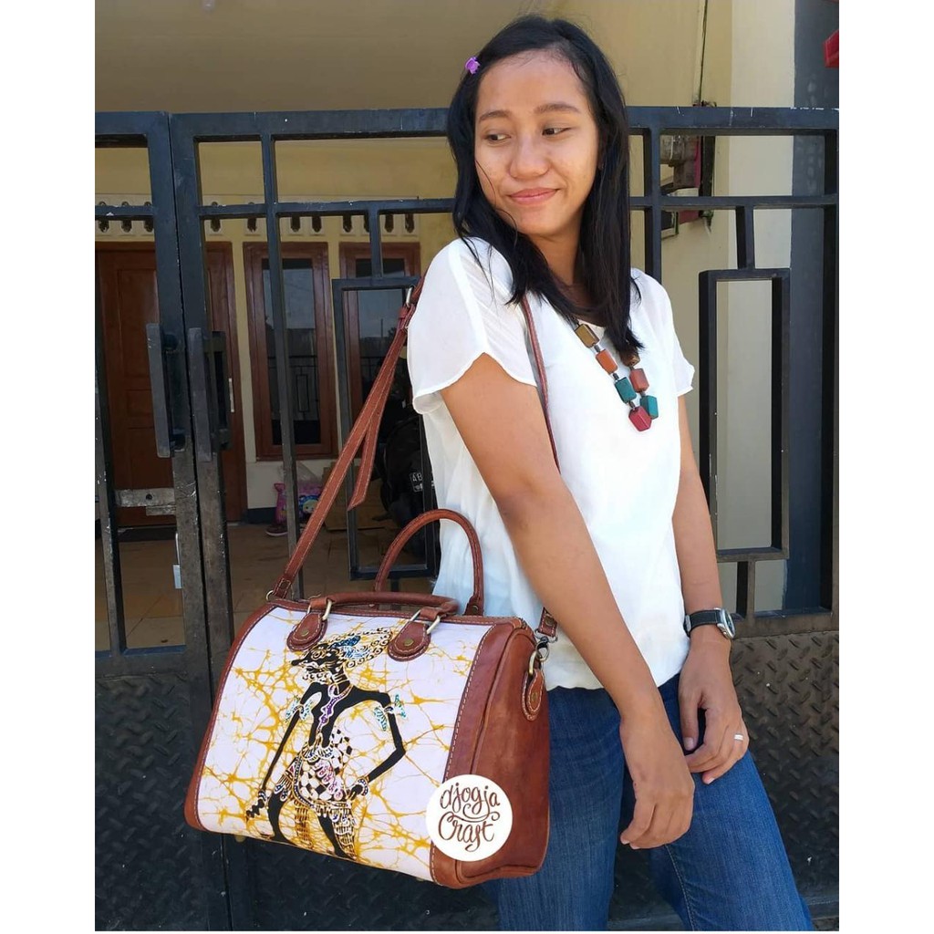 Tas Kulit Speedy Batik Lukis Wayang