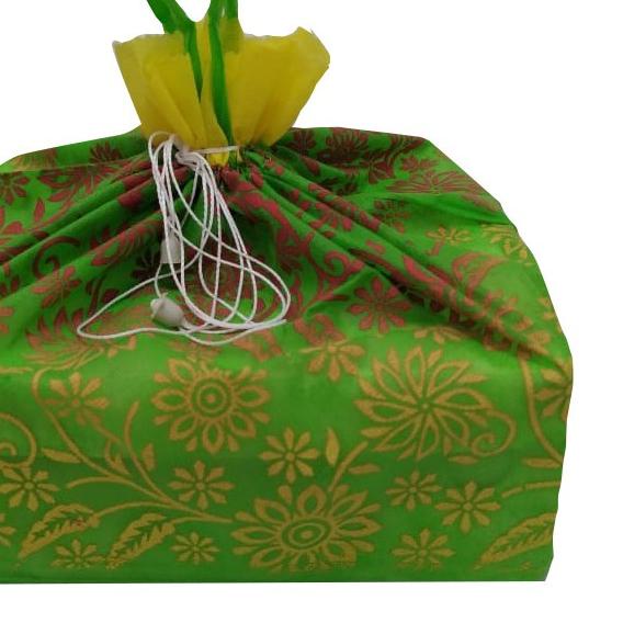 

❂ Tas Serut Motif Spunbond / Tas Hajatan / Tas Kotak Nasi 22cm x 22cm ✺