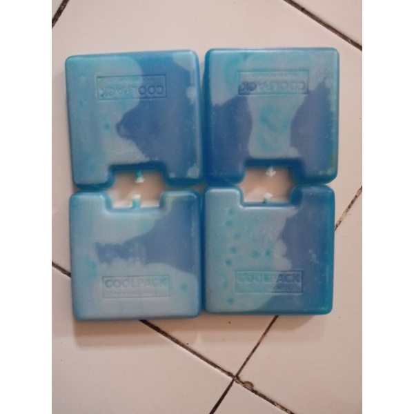 Blue ice gel coolpack