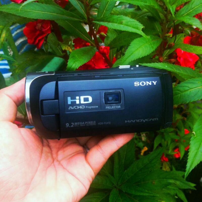Handycam sony pj410