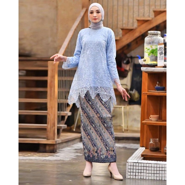 Kebaya Modern - Kebaya Wisuda Model Rinjani - Kebaya Pesta Pernikahan