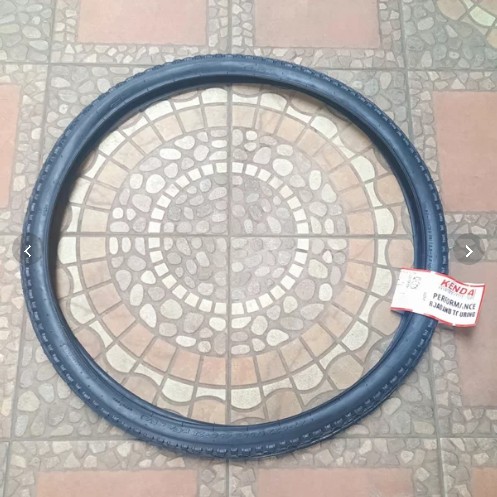 BAN LUAR SEPEDA KENDA 700 x 45c 935 HITAM