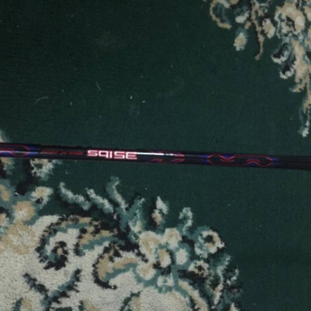 Raket yonex duora 8xp dan voltric 50etune