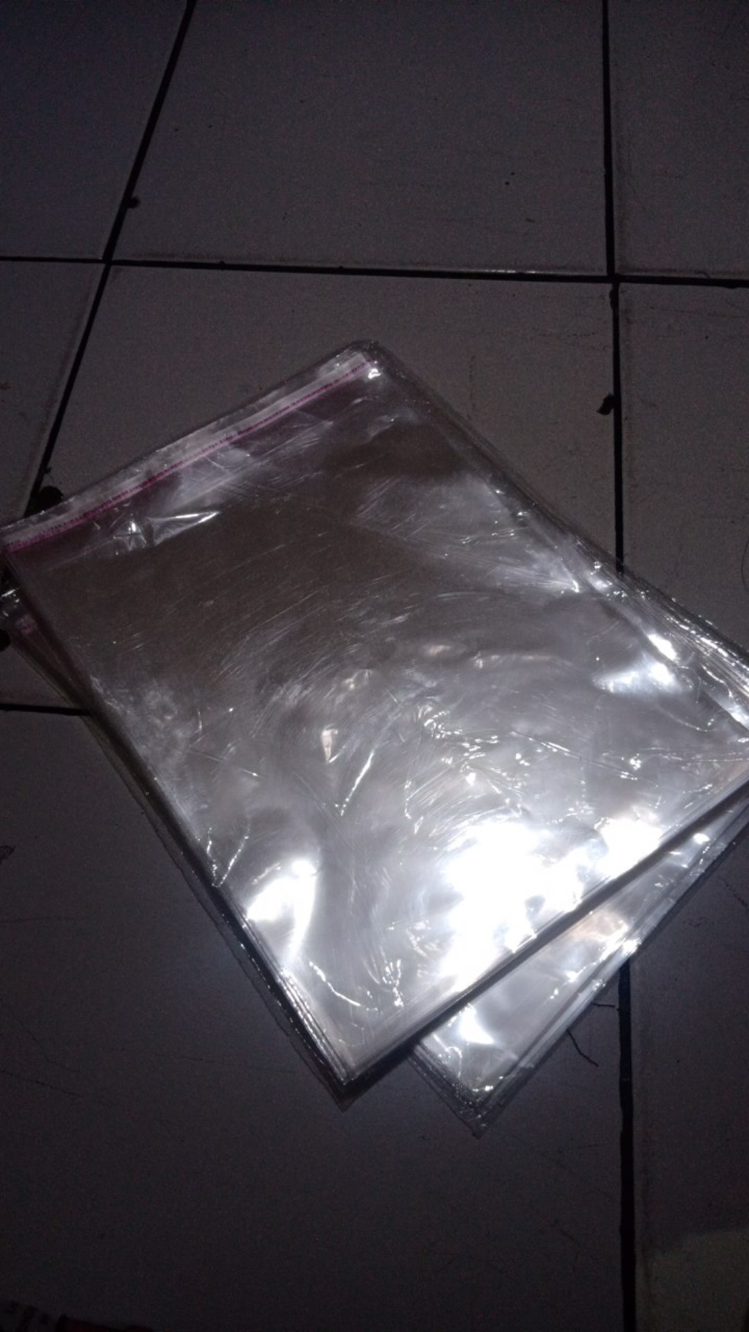 21,5 X 27,5 Cm Plastik Opp Tebal (1 Lbr) (lem/seal)