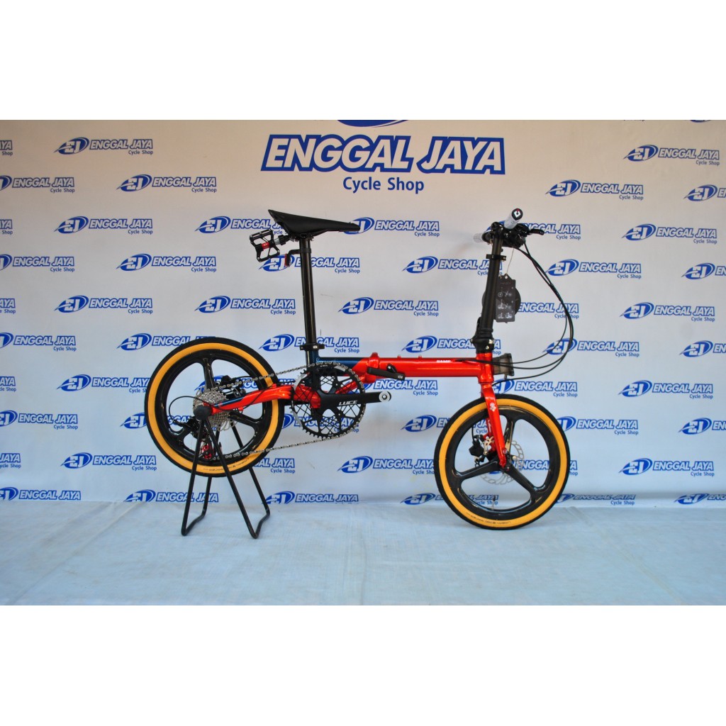 Sepeda Lipat Element Camp Hazy 11 Speed Hydraulic HT2 Suara Tawon Wheelset Three Spoke Carbon Sepeda