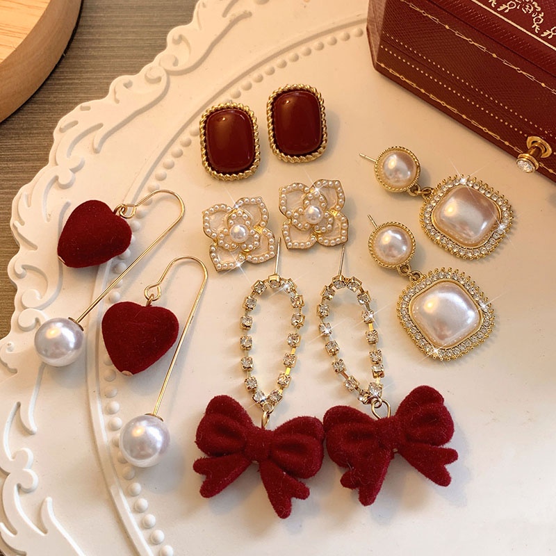 Anting Stud Mutiara Warna Merah Gaya Vintage Korea Klasik Untuk Wanita