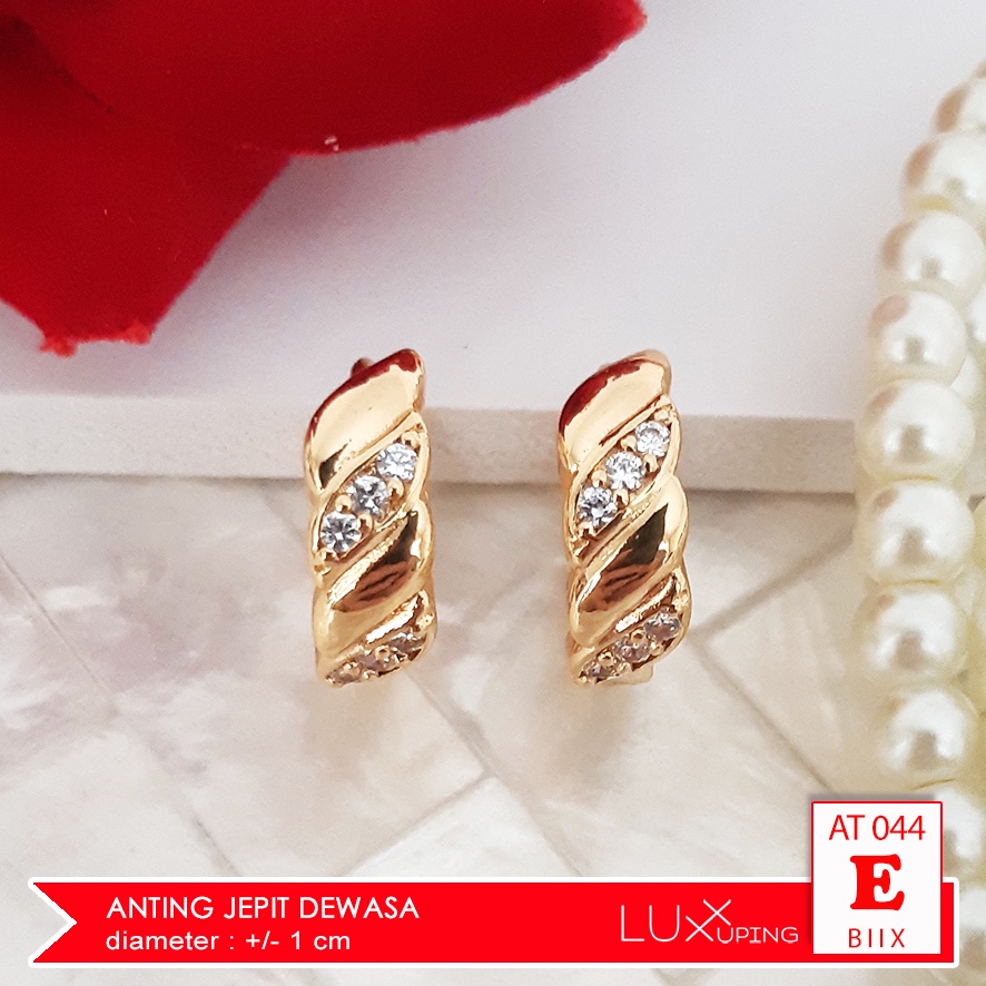 AT 044 Anting Jepit Model Paku Perhiasan Imitasi Lapis Emas 18K Permata Zirkon Aksesoris Xuping Murah Luxx Xuping